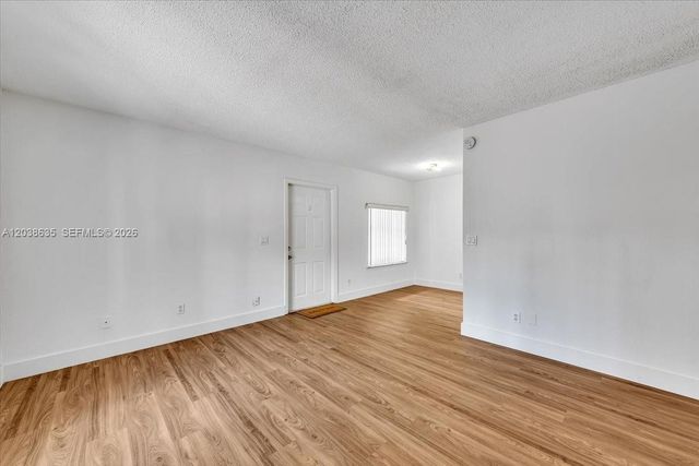 1405 Miami Rd 7, Fort Lauderdale, FL 33316