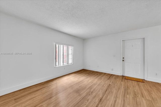 1405 Miami Rd 7, Fort Lauderdale, FL 33316