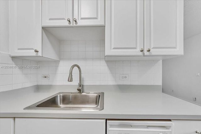 1405 Miami Rd 7, Fort Lauderdale, FL 33316