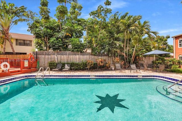 1405 Miami Rd 7, Fort Lauderdale, FL 33316
