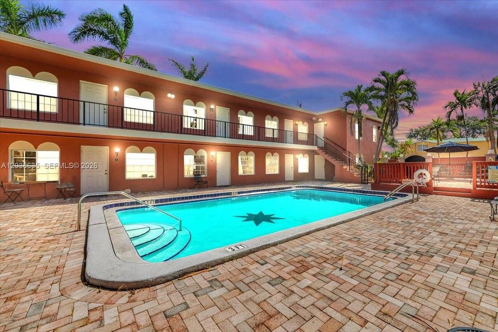 1405 Miami Rd 7, Fort Lauderdale, FL 33316