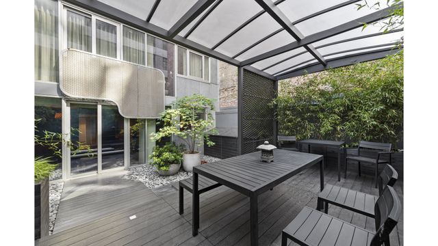 519 W 23RD Street GARDEN, New York City, NY 10011