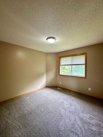 6960 91st Street NE, Monticello, MN 55362