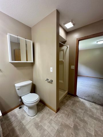 6960 91st Street NE, Monticello, MN 55362