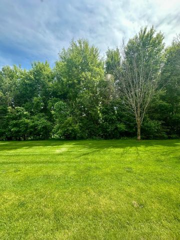 6960 91st Street NE, Monticello, MN 55362