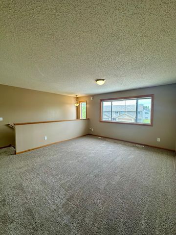 6960 91st Street NE, Monticello, MN 55362