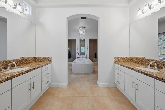 81185 Shinnecock, La Quinta, CA 92253