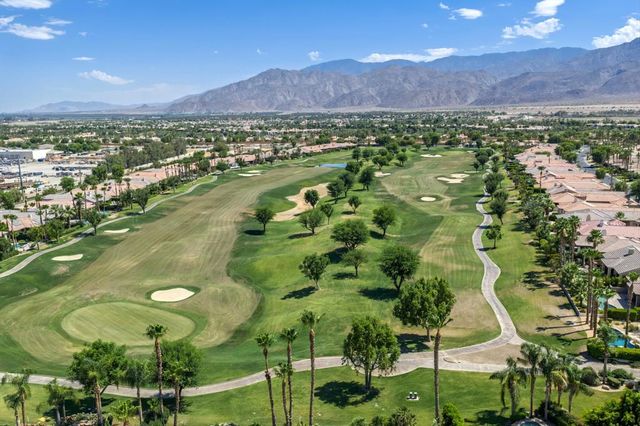 81185 Shinnecock, La Quinta, CA 92253