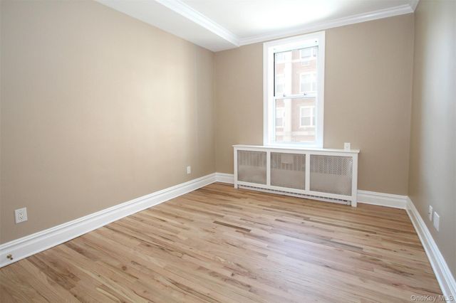 111 7th Street 202, Garden City, NY 11530