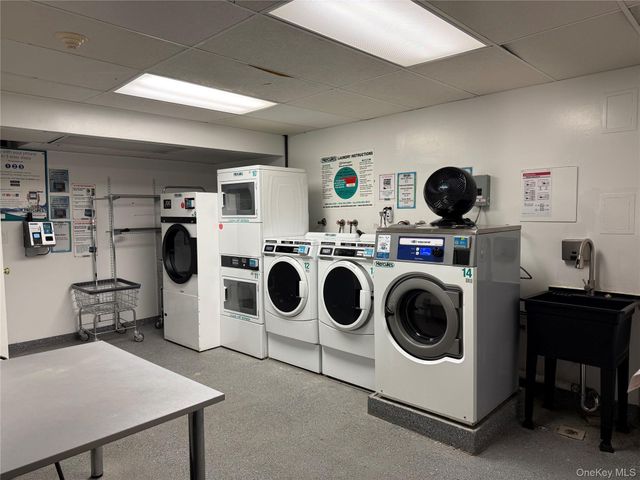 111 7th Street 202, Garden City, NY 11530