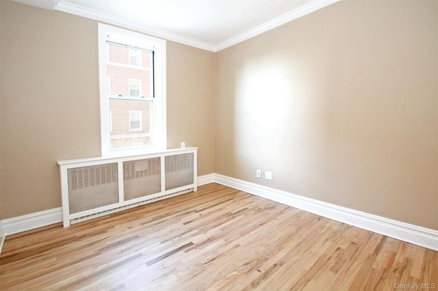 111 7th Street 202, Garden City, NY 11530