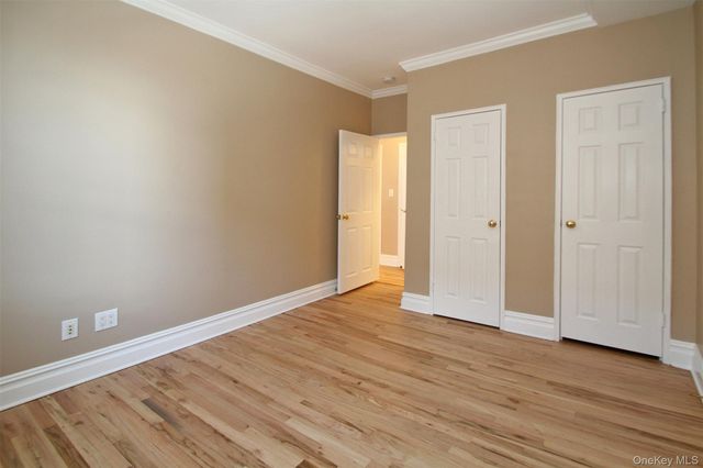 111 7th Street 202, Garden City, NY 11530