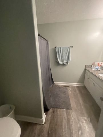 4478 Long Creek Rd, Lafayette, TN 37083