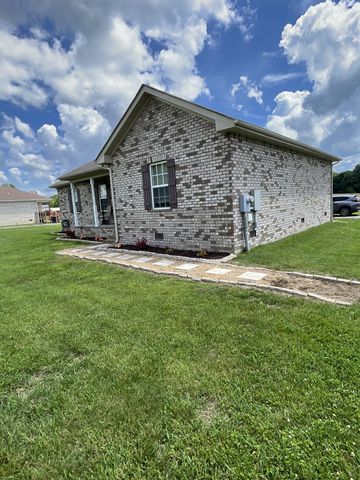 4478 Long Creek Rd, Lafayette, TN 37083