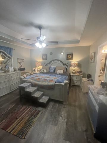 4478 Long Creek Rd, Lafayette, TN 37083