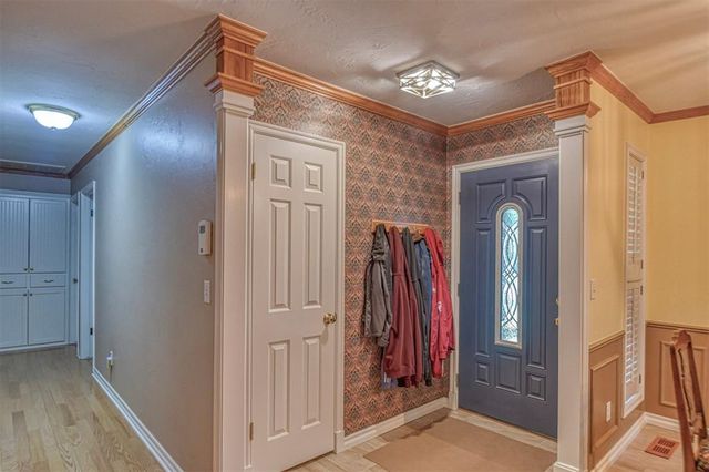 2300 N Nail Parkway, Moore, OK 73160
