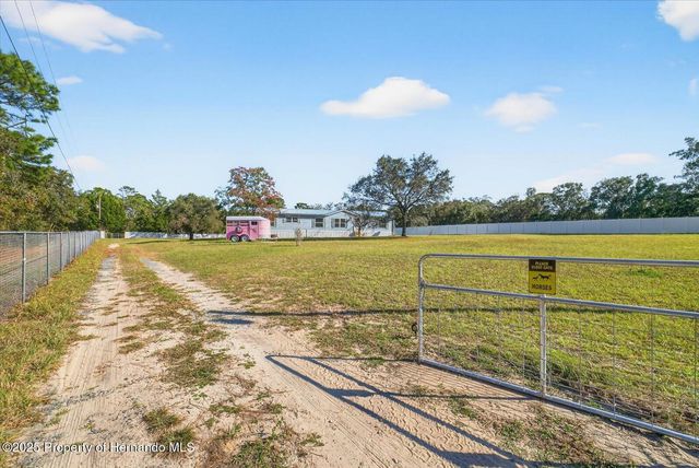 5280 Golddust Road, Spring Hill, FL 34609