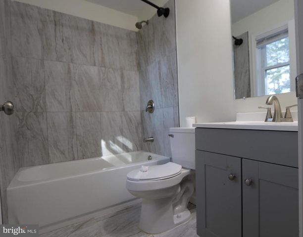 12658 OAKLAND, Ridgely, MD 21660