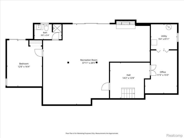 4337 Ravinewood Drive, Commerce Charter Township, MI 48382