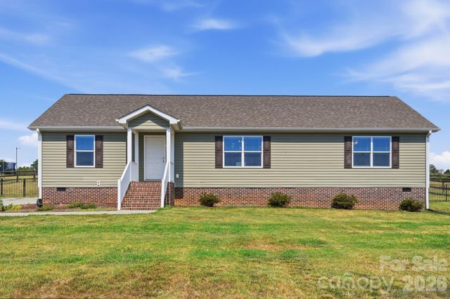 154 Back Acres Lane, Kannapolis, NC 28081