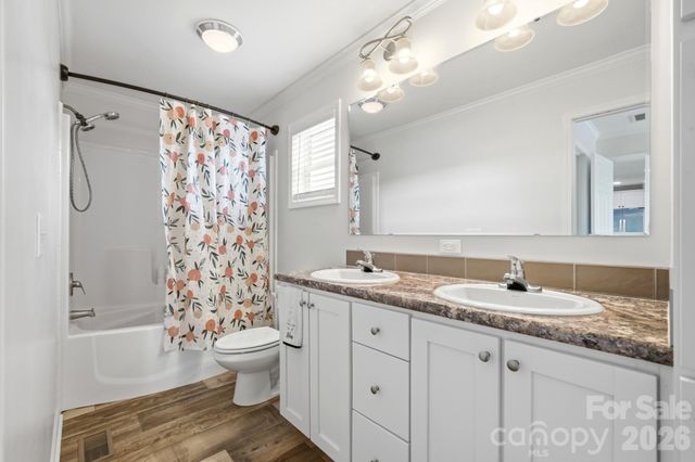 154 Back Acres Lane, Kannapolis, NC 28081