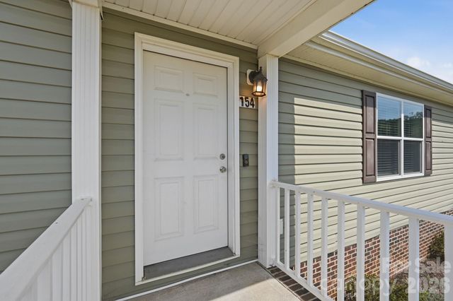 154 Back Acres Lane, Kannapolis, NC 28081