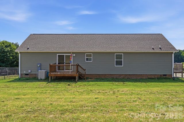 154 Back Acres Lane, Kannapolis, NC 28081