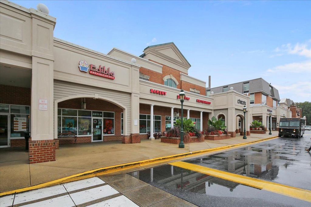 Image 60 of property listing at 4920 SENTINEL DR #3-305, Bethesda, MD 20816