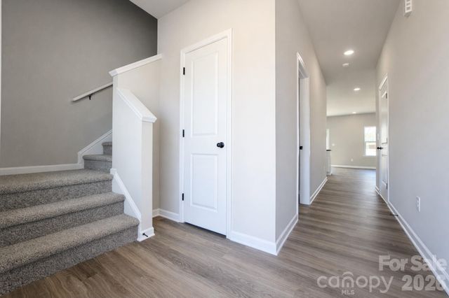 4725 Muskogee Drive, Charlotte, NC 28227