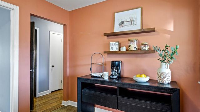 2728 Clark Place, Eau Claire, WI 54701