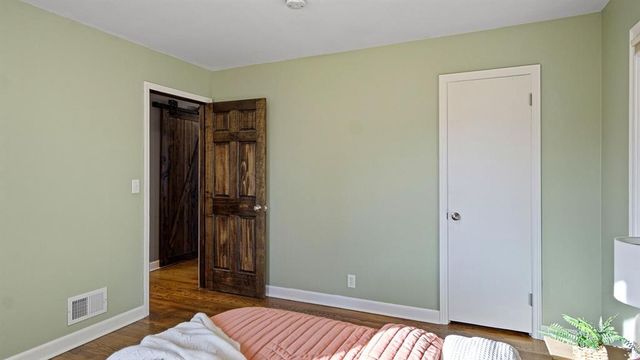 2728 Clark Place, Eau Claire, WI 54701