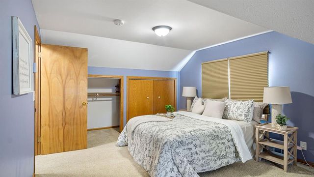 2728 Clark Place, Eau Claire, WI 54701