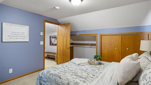 2728 Clark Place, Eau Claire, WI 54701