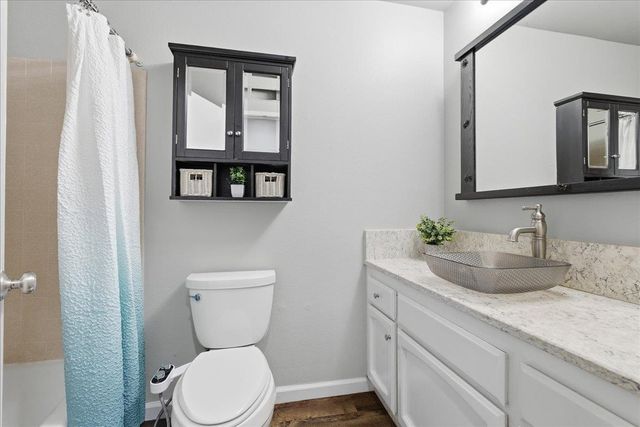 8517 Deodar Crest Ct, Elk Grove, CA 95624