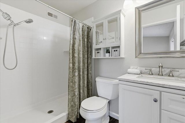 8517 Deodar Crest Ct, Elk Grove, CA 95624