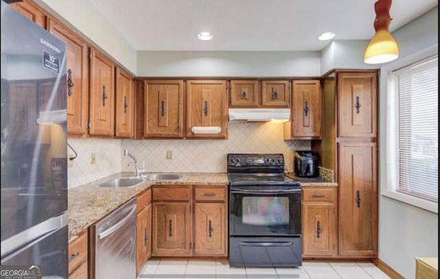 1144 Country Court, Lawrenceville, GA 30044