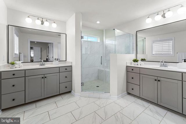 8103 ZOE PL, Alexandria, VA 22306