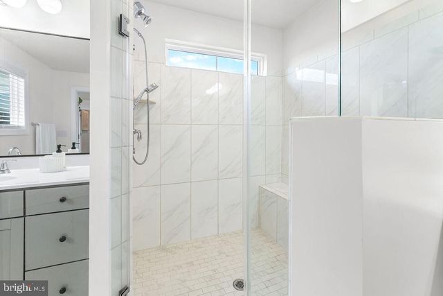 8103 ZOE PL, Alexandria, VA 22306