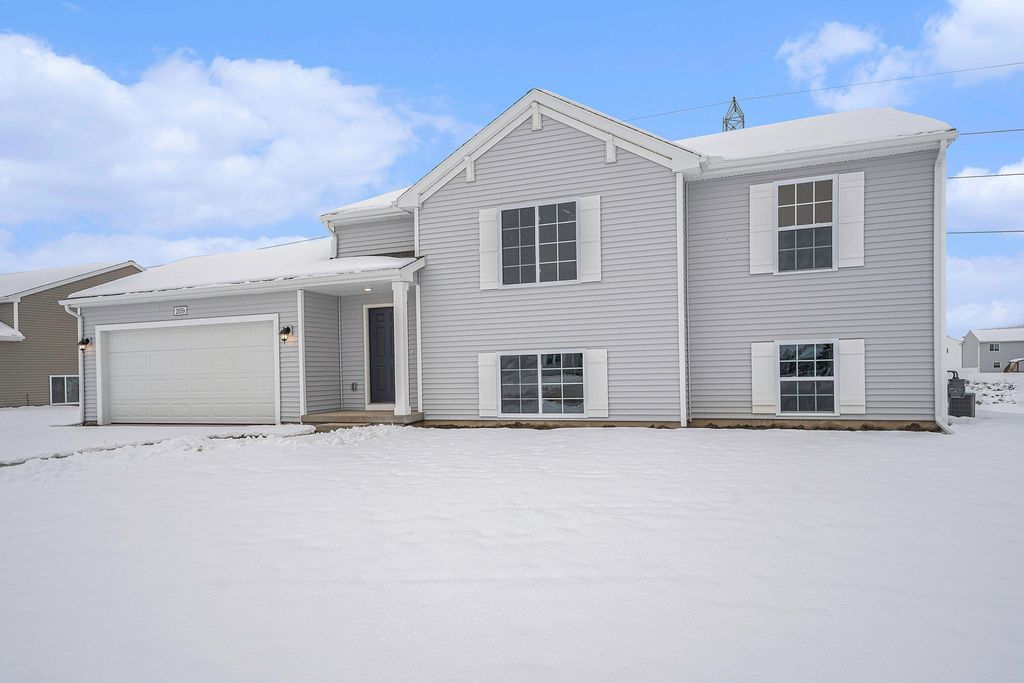 101 Mayfield Drive, Michigan City, IN 46360