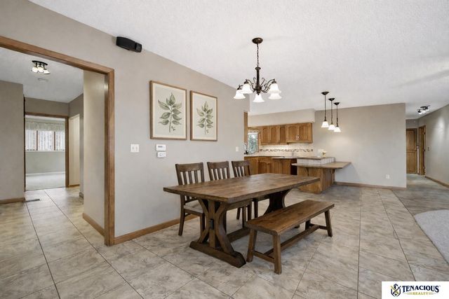 720 3rd Road, Grand Island, NE 68801