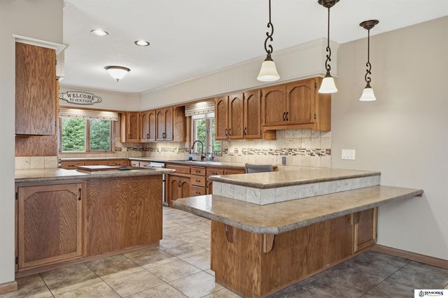 720 3rd Road, Grand Island, NE 68801