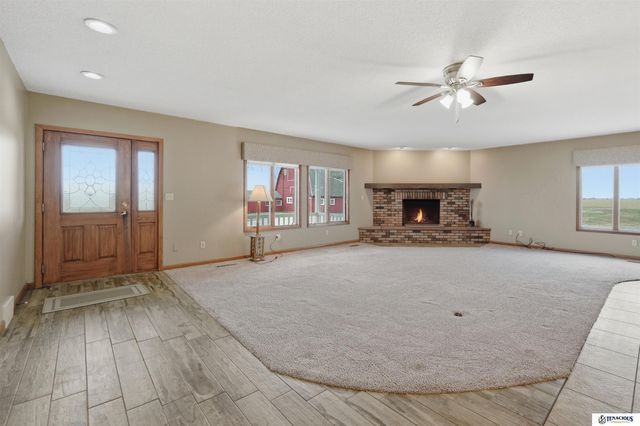 720 3rd Road, Grand Island, NE 68801