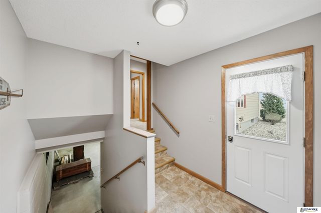 720 3rd Road, Grand Island, NE 68801