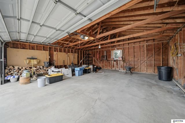 720 3rd Road, Grand Island, NE 68801
