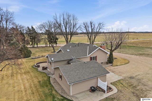 720 3rd Road, Grand Island, NE 68801
