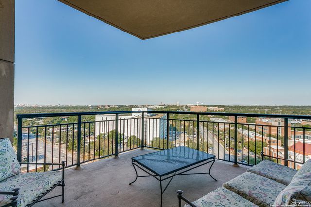 4242 Broadway Apt 1204, San Antonio, TX 78209