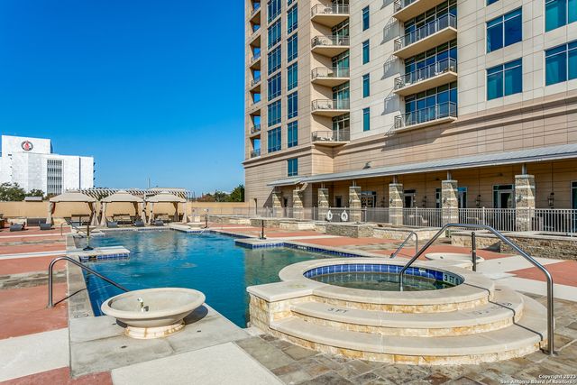 4242 Broadway Apt 1204, San Antonio, TX 78209