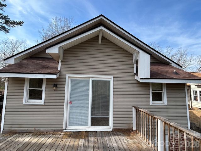 130 Meadow Avenue NE, Concord, NC 28025