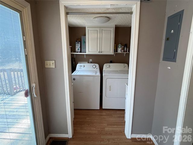 130 Meadow Avenue NE, Concord, NC 28025