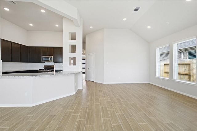 2726 Ruby Laurel Drive, Iowa Colony, TX 77583